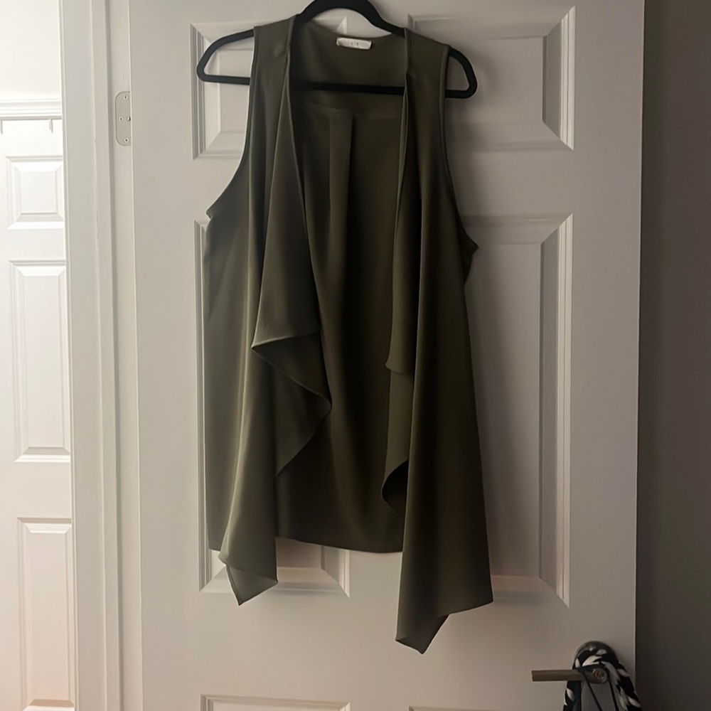 Lush vest